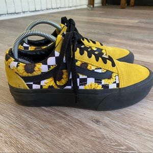 Vans Old Skool 6.5 Suede Black Yellow Sunflower Checkered Platform Sneakers